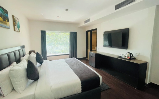 Saltstayz Select - Malcha & Chankyapuri