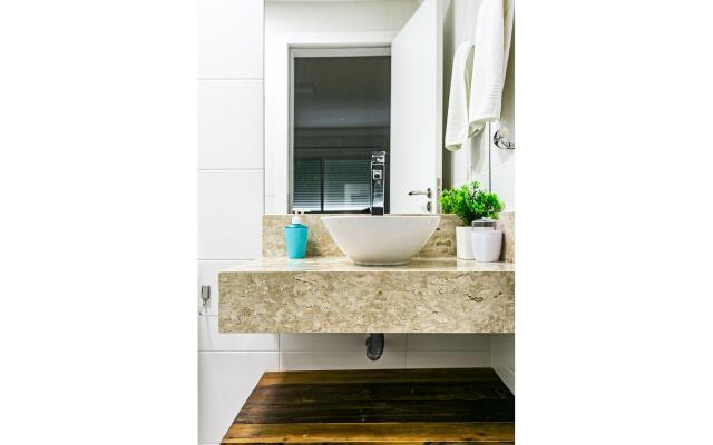 WI-FI 240MB | 70m da Praia dos Ingleses #IA05