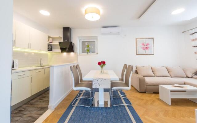 Apartments Lucija
