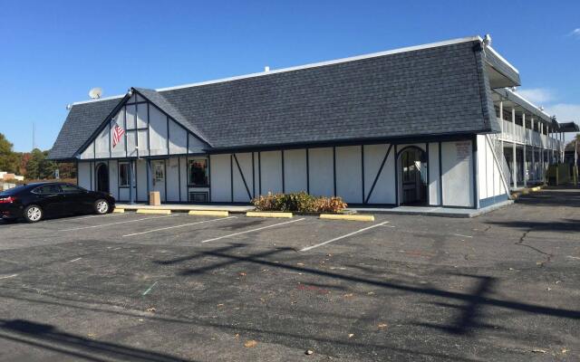 Motel 6 Newport News, VA - Fort Eustis