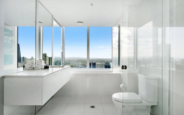Private Luxury 2 Bed Q Surfers Paradise