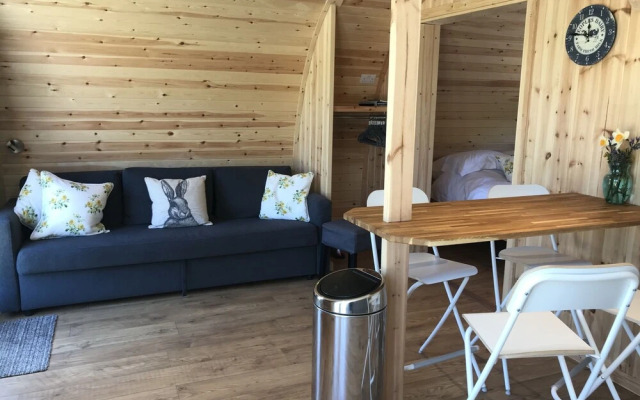 Orchard Glamping - Apartment Pod - Blossom