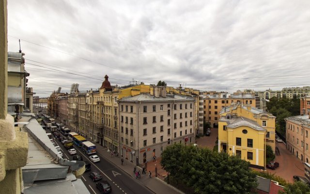 Роскошные апартаменты на Петроградке