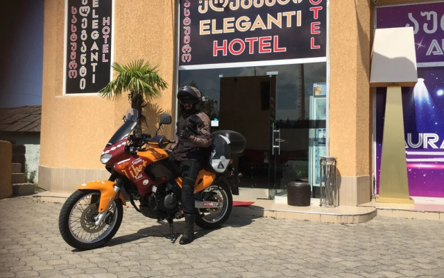 Eleganti