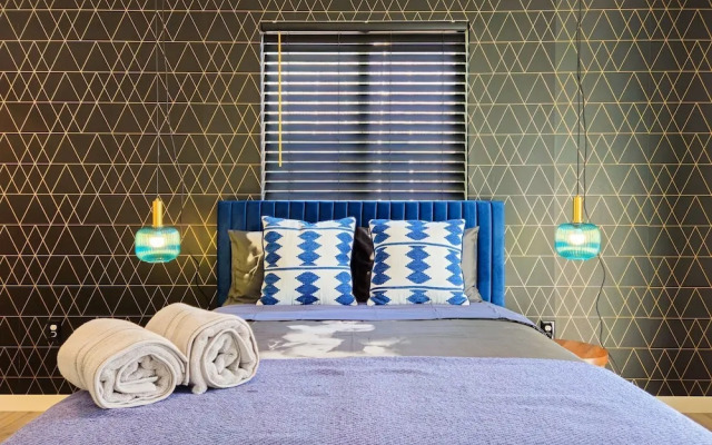Forty First Place - Boutique Hostel