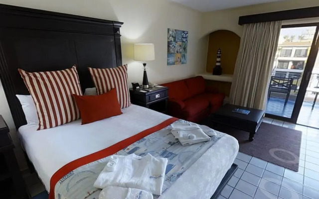 Superb Studio in Front of Marina in Cabo San Lucas