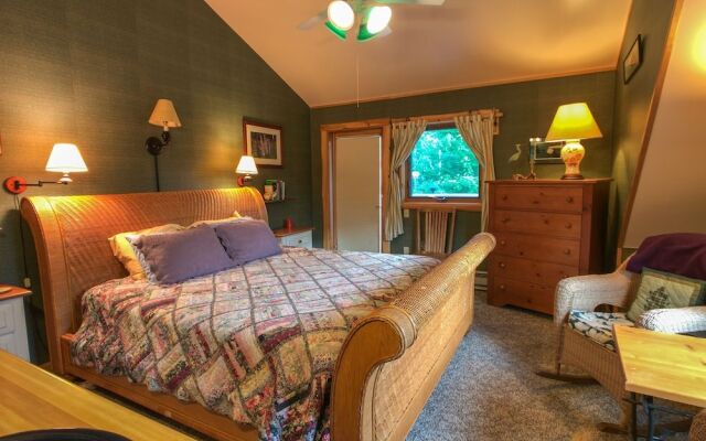 Blue Heron Bed and Breakfast