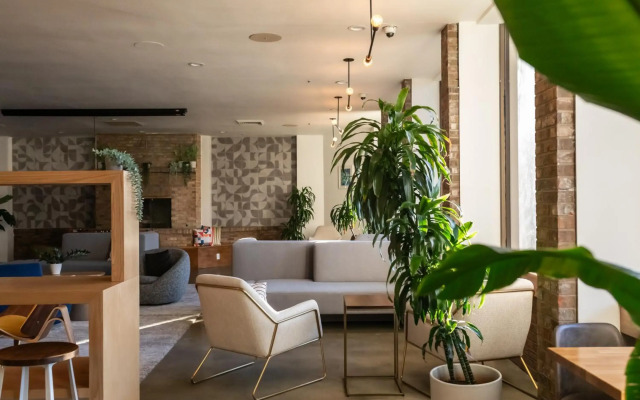 Hotel Burbank