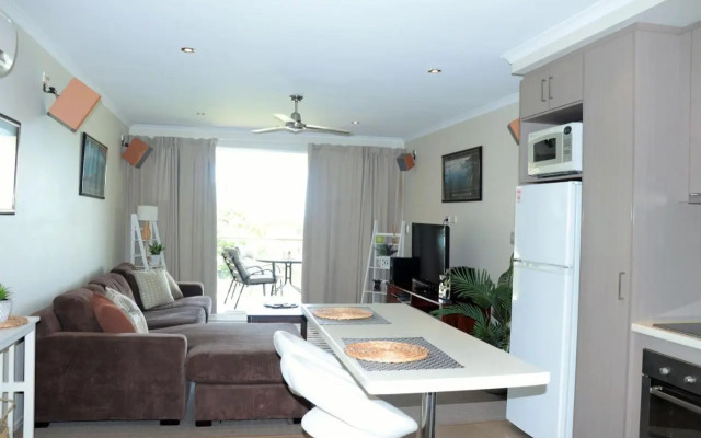 Watersons at Airlie Central Apartments