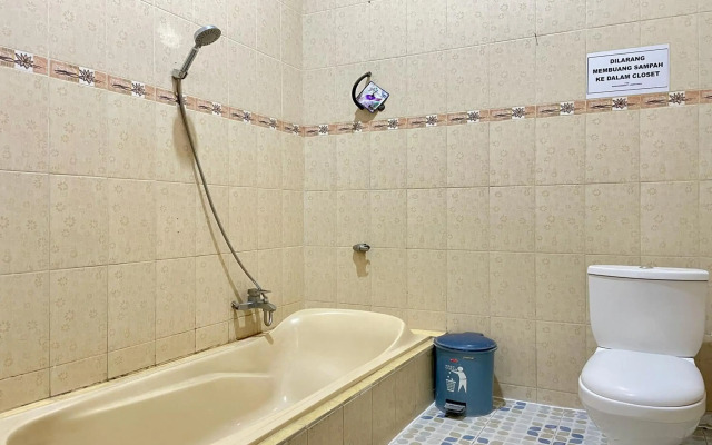 RedDoorz @ Pataruman Garut