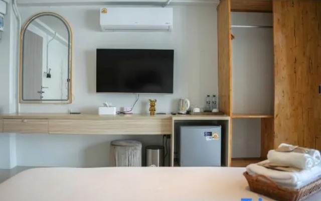 R2 Bed and Pool Kanchanaburi