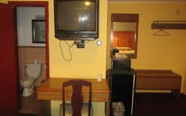 Economy Inn Tonawanda