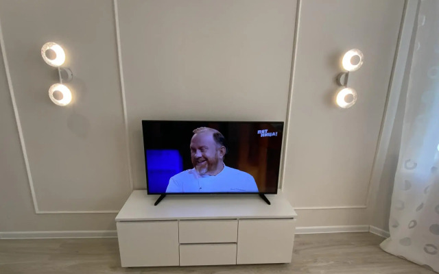 Трехкомнатная квартира с новым ремонтом рядом с ж/д вокзалом