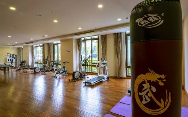 Zhiren Inn – Sports – Chongqing