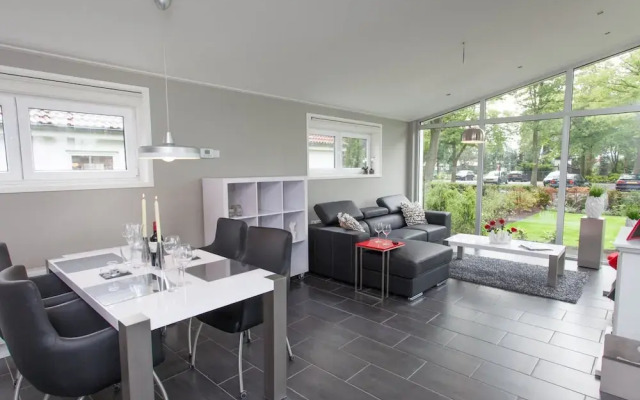 Modern Chalet Near Brunssummerheide