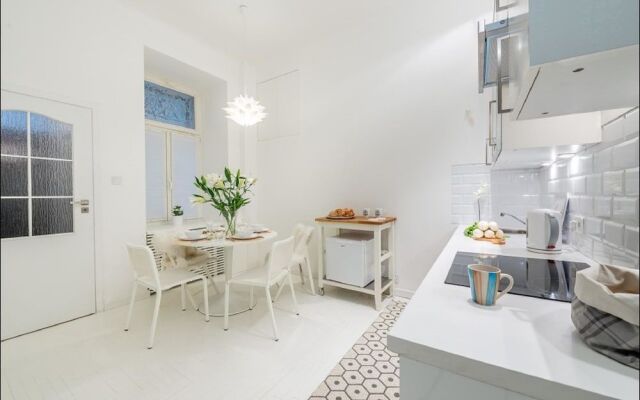 P&O Serviced Apartments METRO MOKOTOW