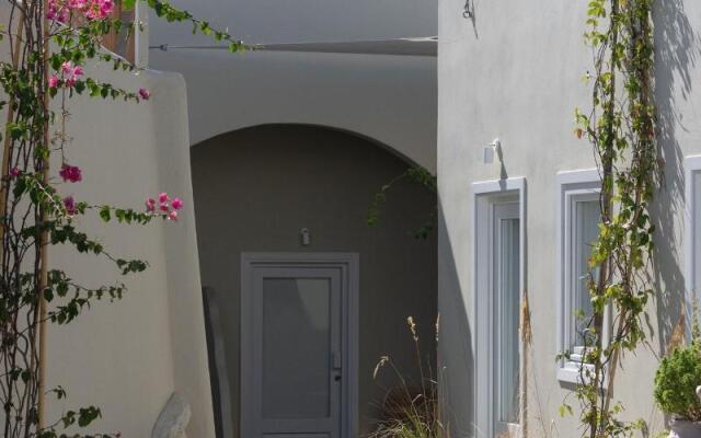 Edem Luxury Hotel Santorini Finikia