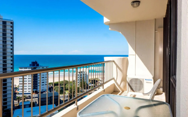 Aristocrat Apartments