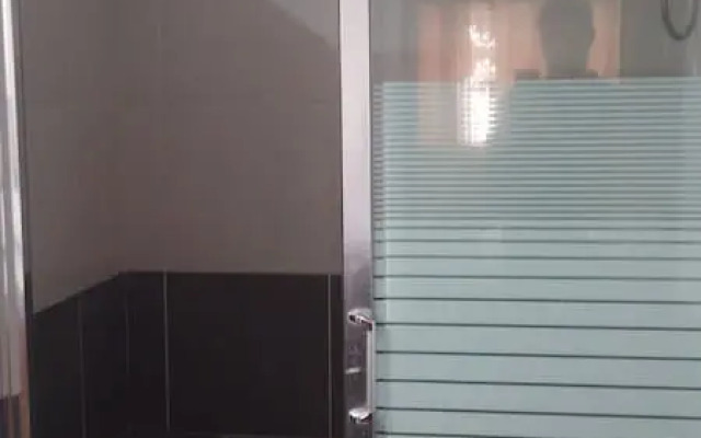 Platinum Hotel