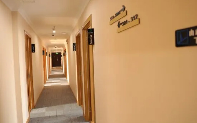 Tonghua Hotel
