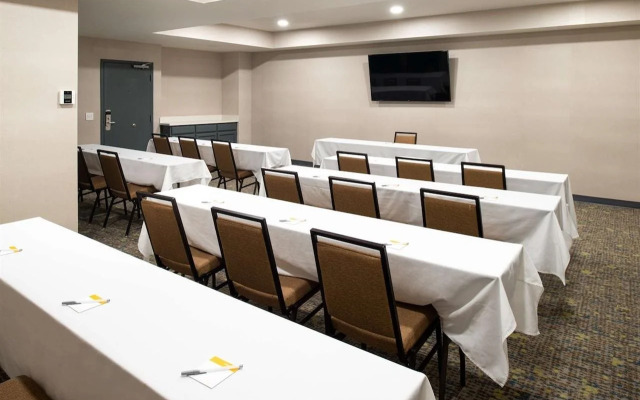 Hampton Inn San Francisco-Daly City