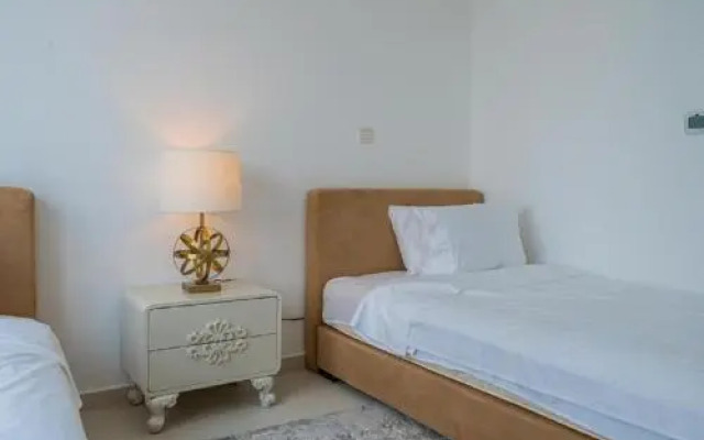 Splendid Apartments with Burj Khalifa and Fountain View