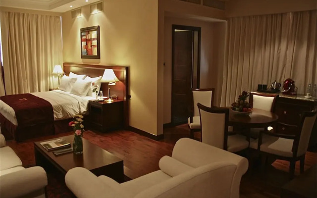 Trianon Royal Hotel