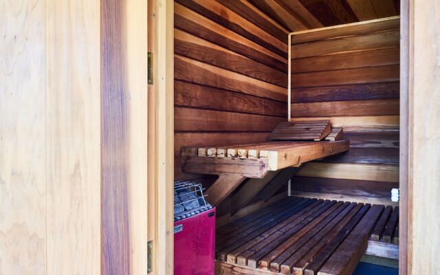 Loba Luna Bed & Breakfast