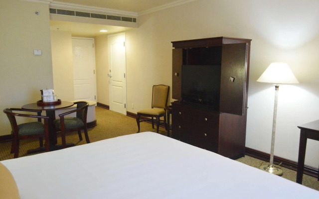 Best Western Plus Nuevo Laredo Inn & Suites