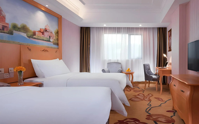 Vienna Hotel (Bolo West Bus Station) – Guest Rooms – Huizhou