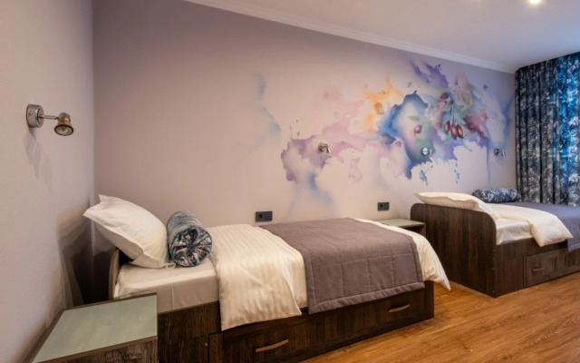 апартаменты на А.Ахматовой,10