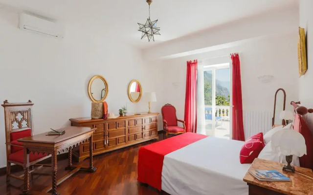 Luxury Family Amalfi Coast Villa