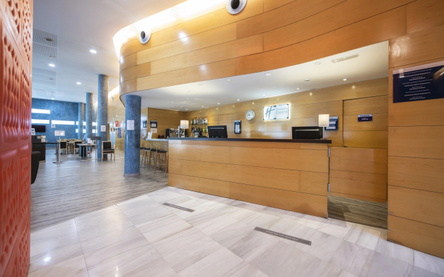 Holiday Inn Express Barcelona - Molins de Rei by IHG