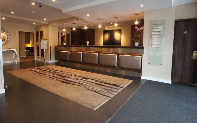 Gresham Belson Hotel