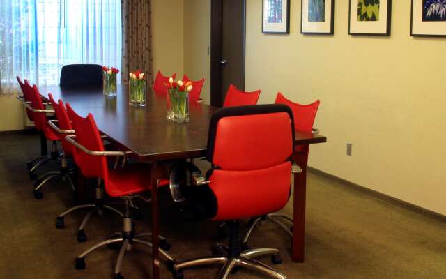 Best Western Snowcap Lodge