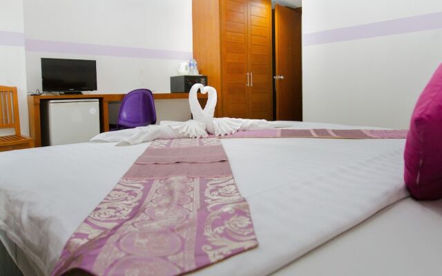 Chana Phuket Hotel