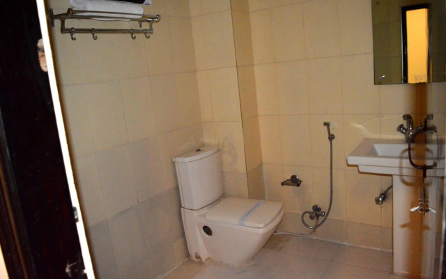 Hotel Su Shree Continental