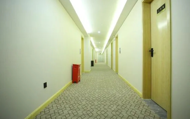 Korla New Zheshang Hotel (Bazhou Passenger Transport Terminal) – Hotel Rooms – Korla