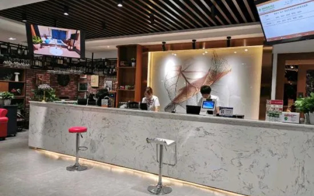 GreenTree Inn Express (Rizhao Lan Mountain Bus Station, West High-speed Railway Station) – People – Rizhao