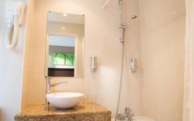 Hotel Andre Latin