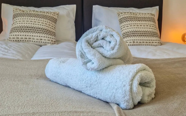 in Bournemouth With 2 Bedrooms and 1 Bathrooms