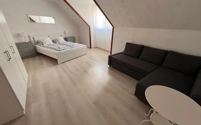 Pacsirta Apartman Grand