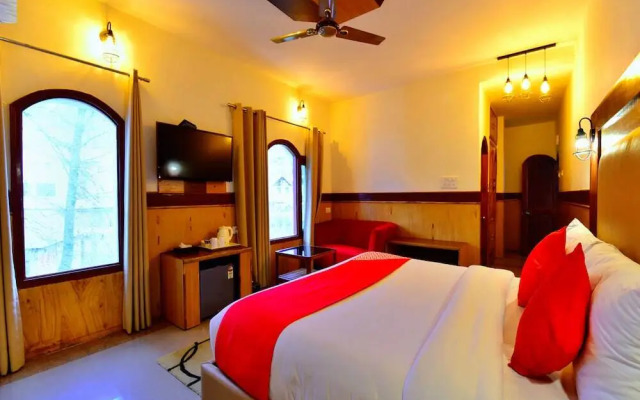 Signature Manaali by OYO Rooms