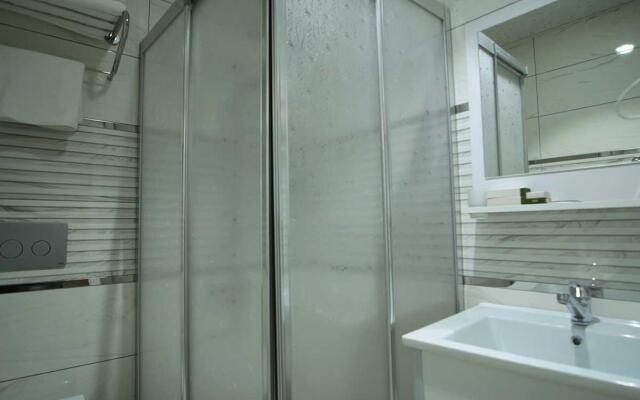 Grand Gulizar Hotel