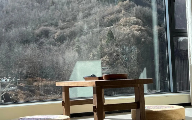 Harmony Zen Retreat in Jiuzhai Valley