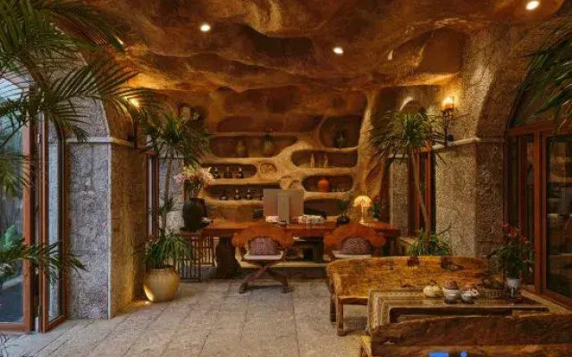 Meilan Meilu · Forest  Healing  Guesthouse