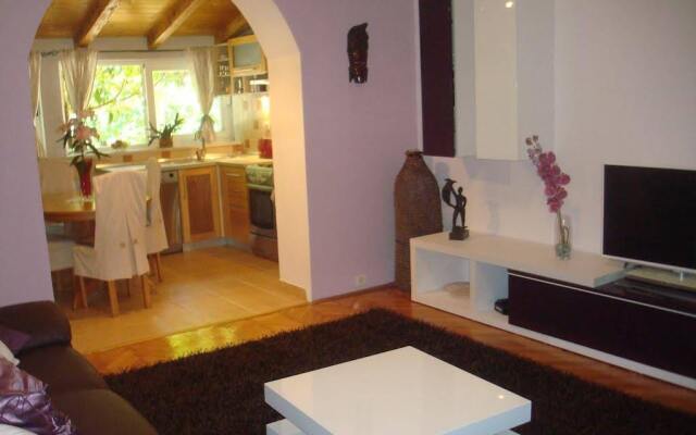 Camelia Luxury Apartments