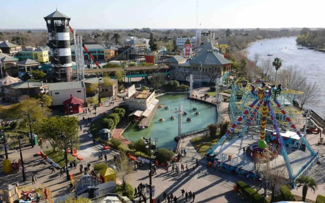 Tigre Center Tower - Con piscina y seguridad 24hs - Opcional cochera