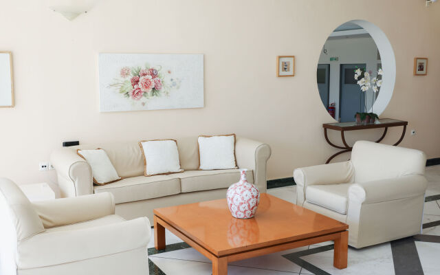 Kanapitsa Mare Hotel