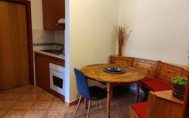 Apartments Erenda